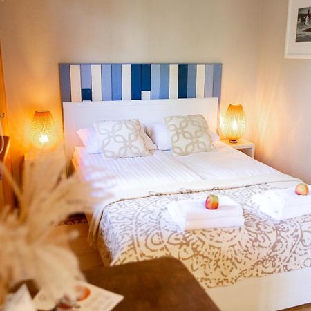 Hotel Melynojo Karpio Barza Kinty Zewnętrze zdjęcie
